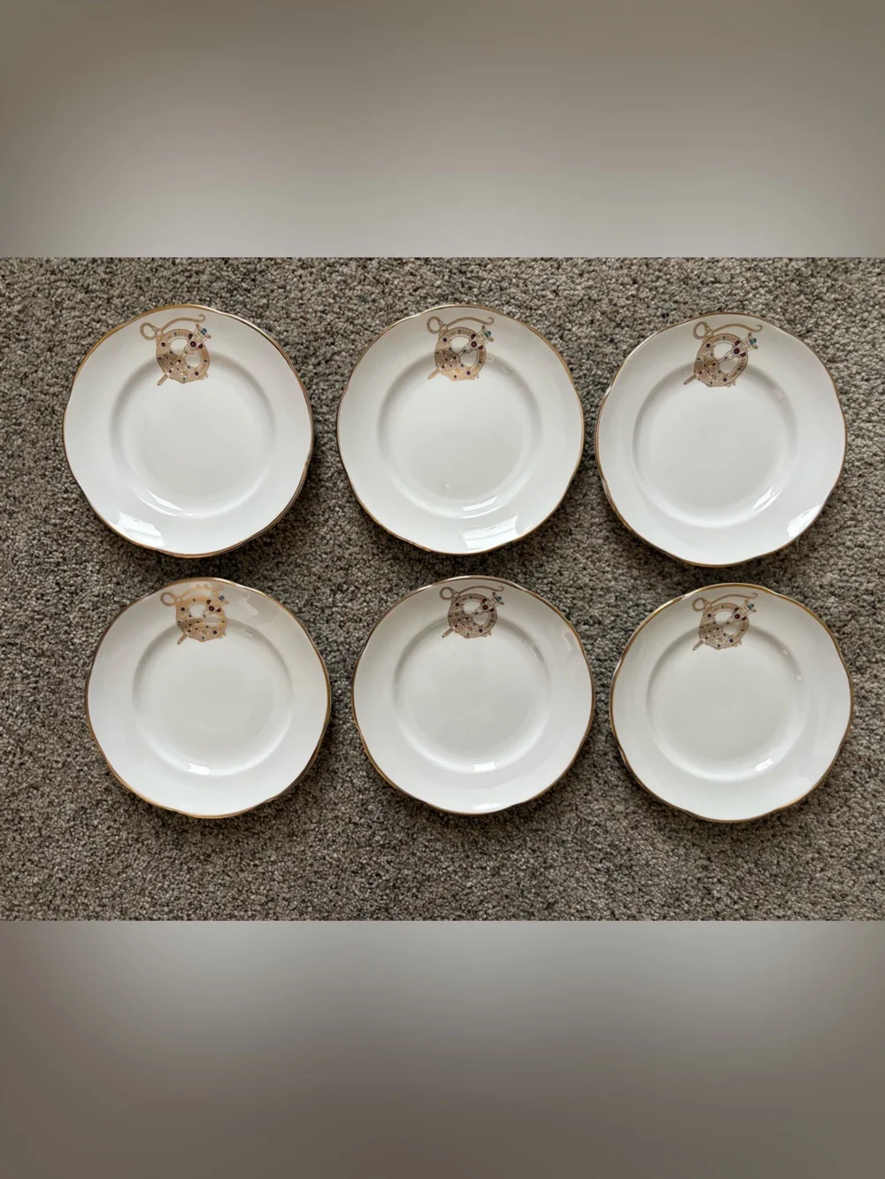 VTG Royal Tara English Bone China Set Of 6 Bread Butter Plates Tara Brooch 6.25”